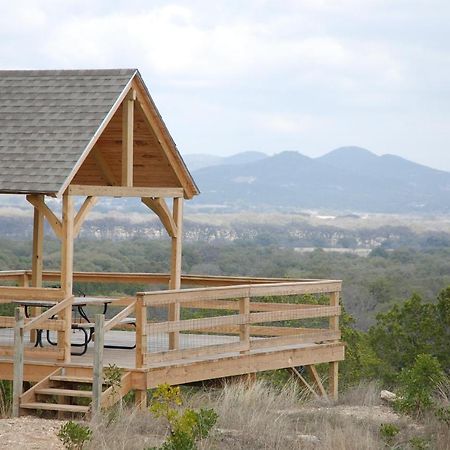 Utopia Family Home With Mountain Viewing Deck! 外观 照片