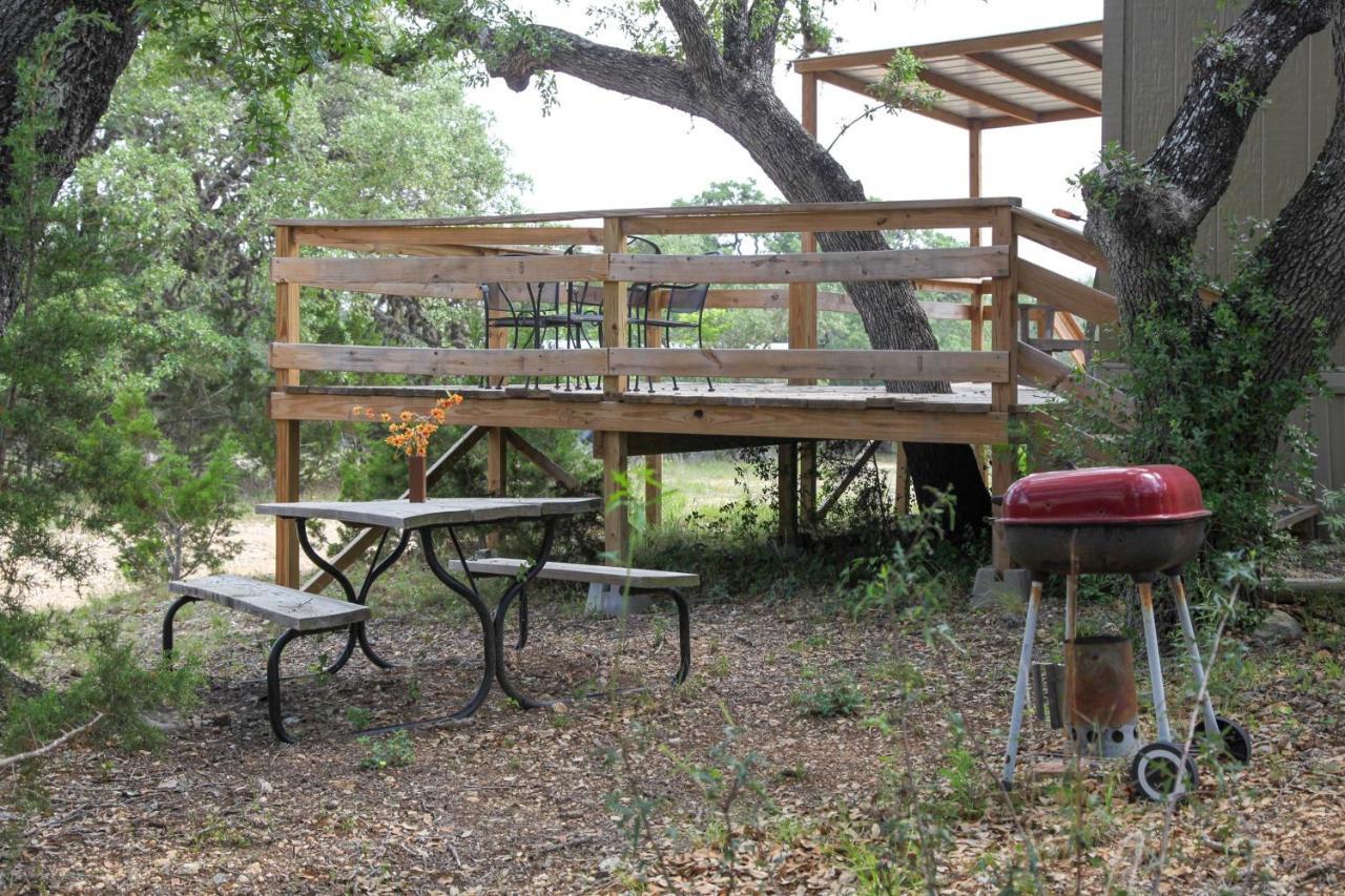 Utopia Family Home With Mountain Viewing Deck! 外观 照片